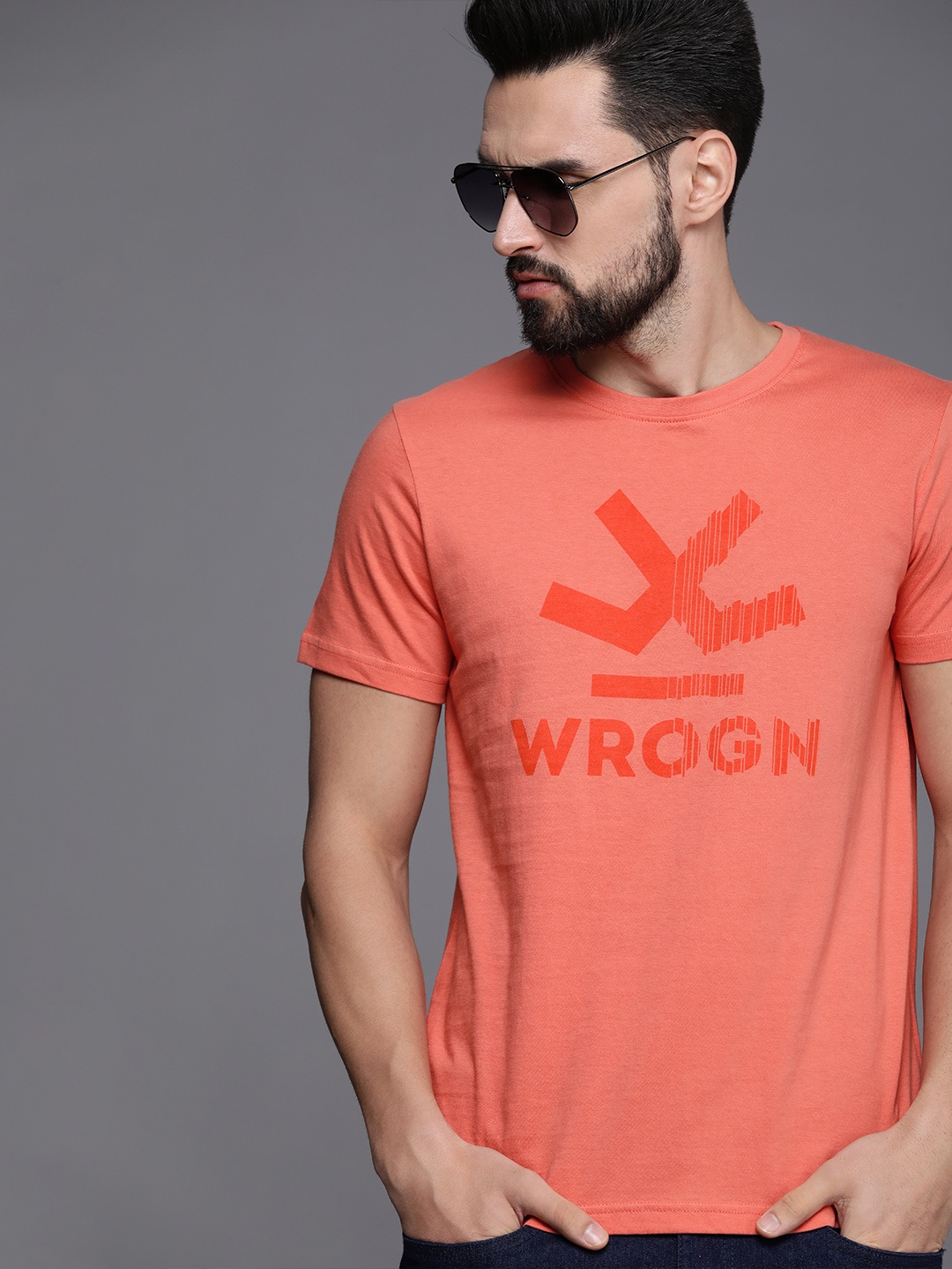 

WROGN Men Pink Graphic Printed Slim Fit Pure Cotton Casual T-shirt