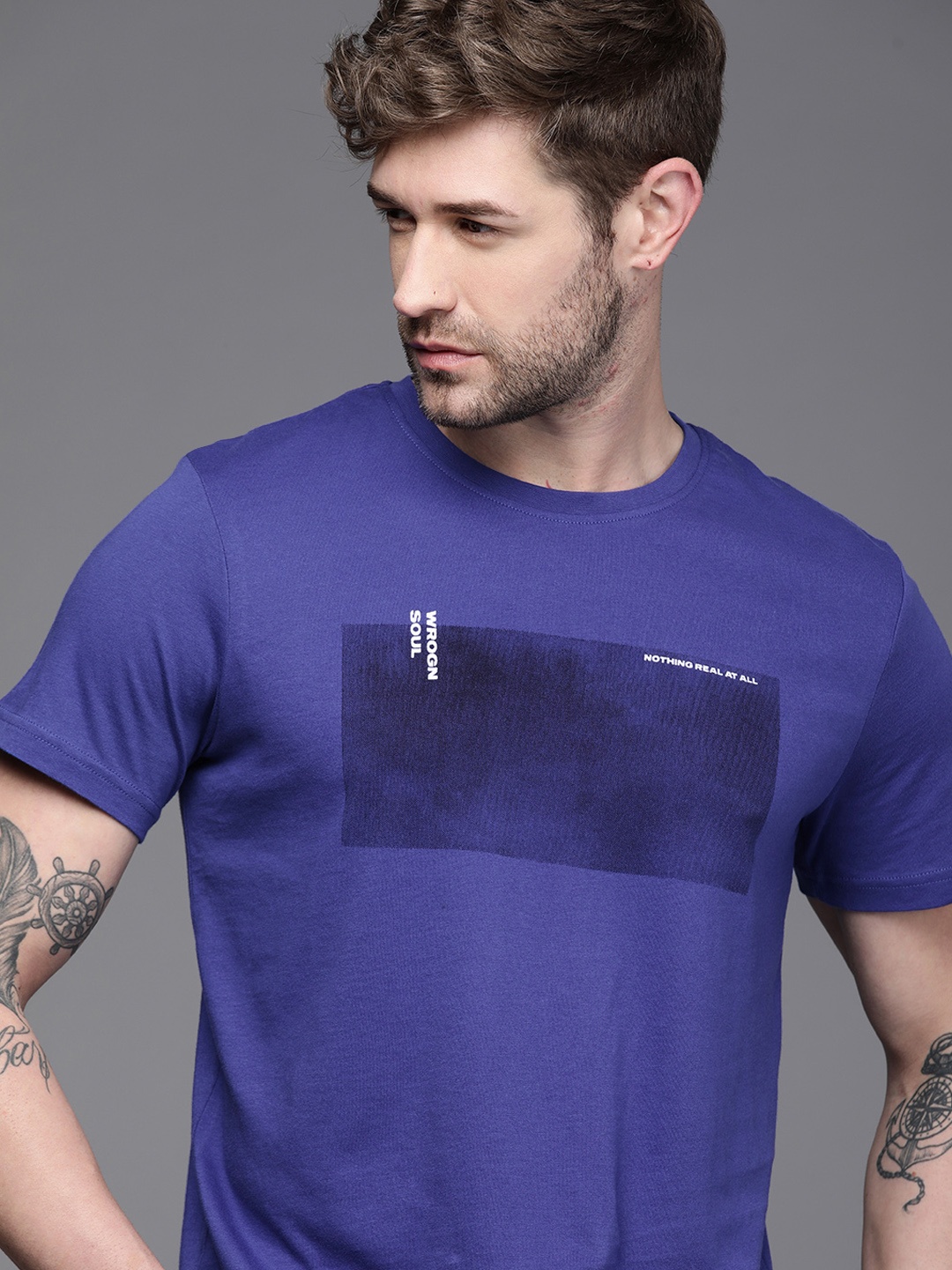 

WROGN Men Blue Typography Printed Slim Fit Pure Cotton T-shirt