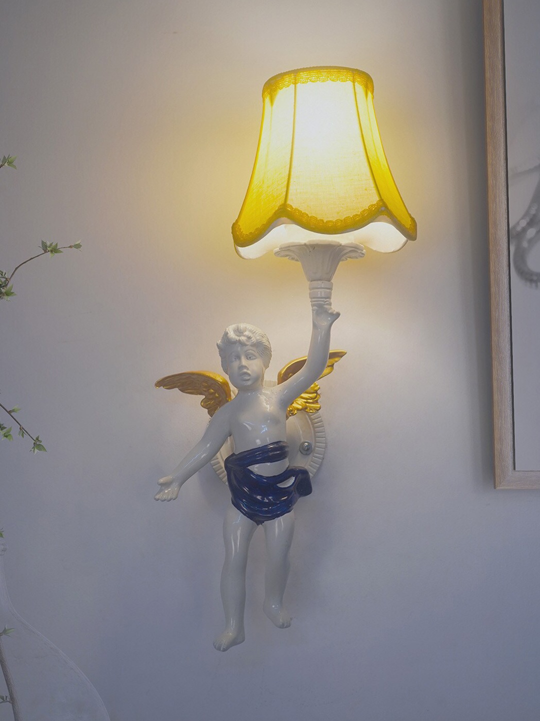 

Fos Lighting White & Yellow Aluminium Classic Country Armed Sconce Lamp