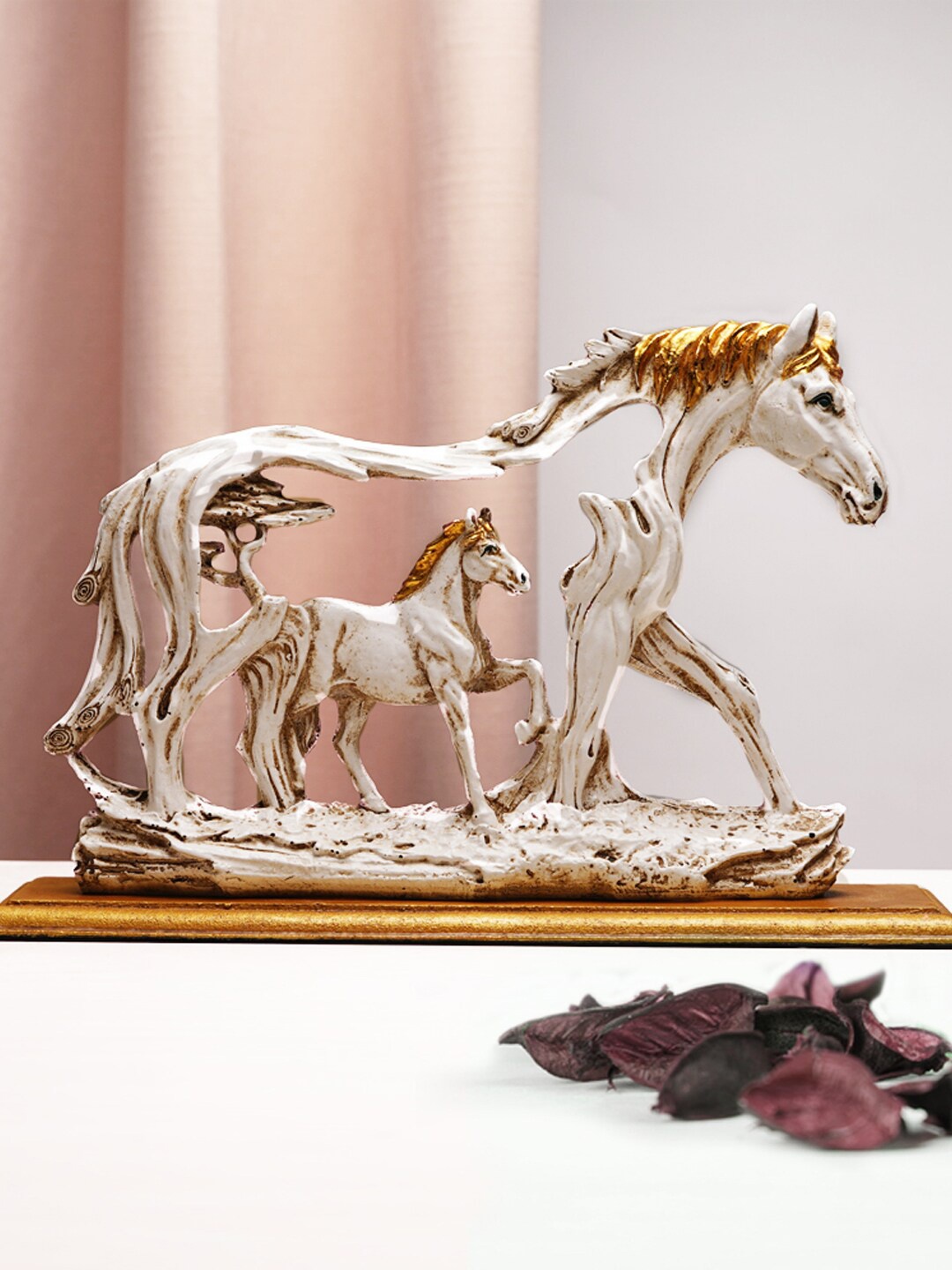 

THE ARTMENT White & Gold-Toned Galloping Horse Fengshui Showpieces