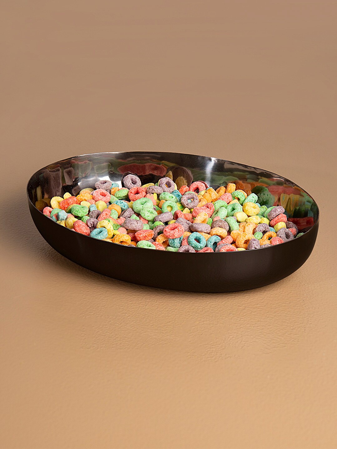 

ellementry Black Solid Metal Glossy Platter