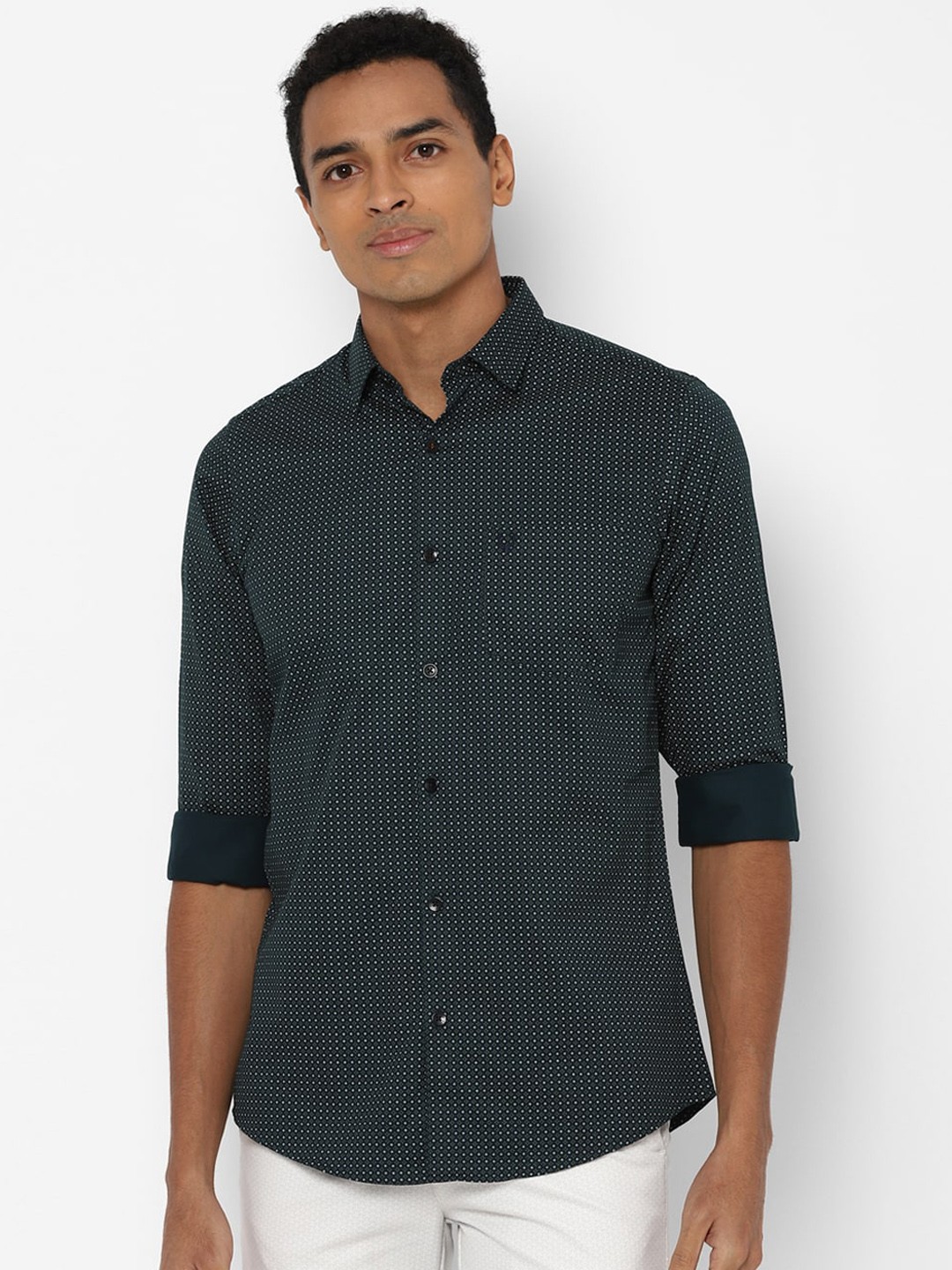 

Allen Solly Men Green Slim Fit Micro Printed Casual Shirt