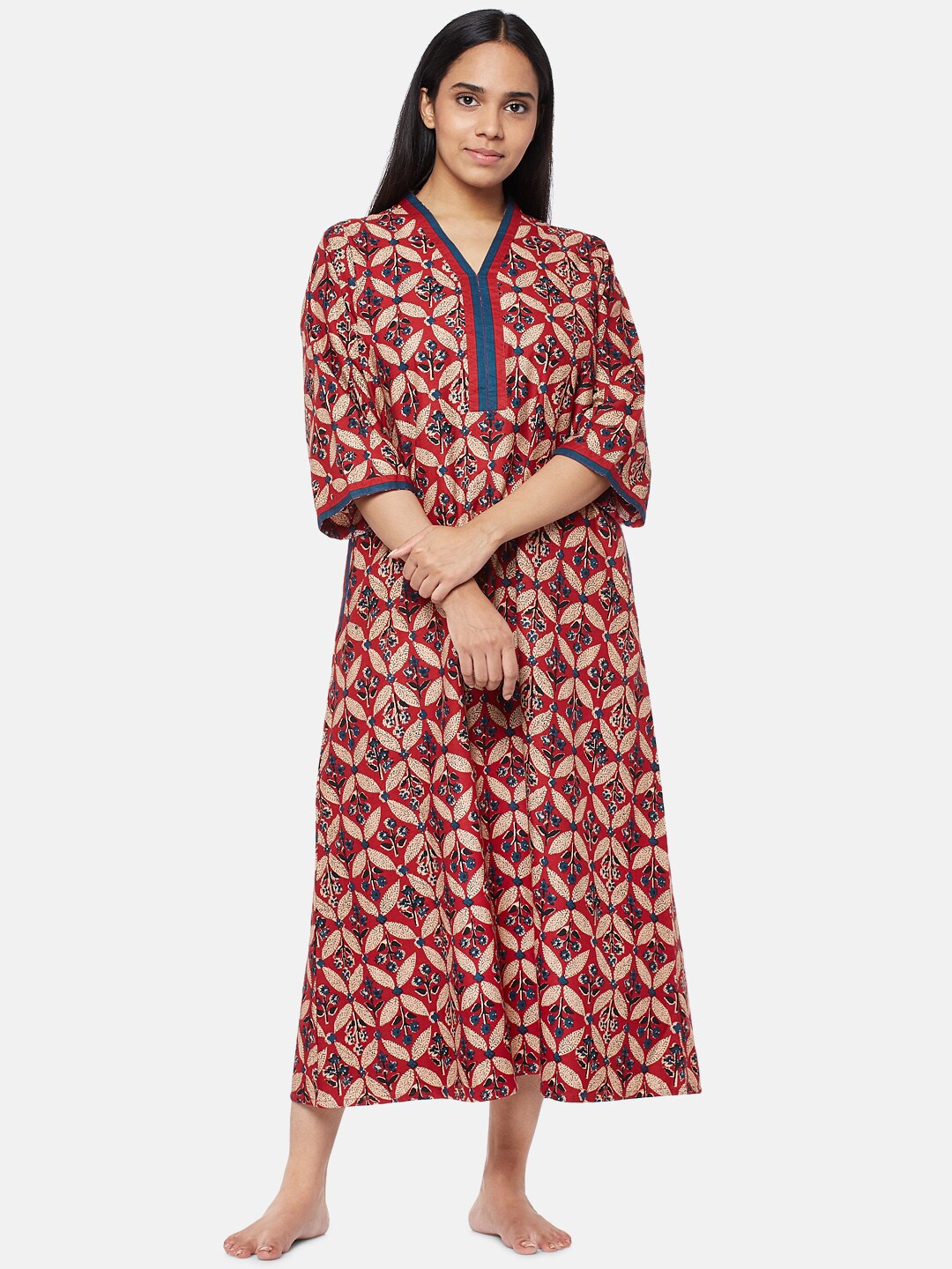 

RANGMANCH BY PANTALOONS Red Printed Maxi Nightdress