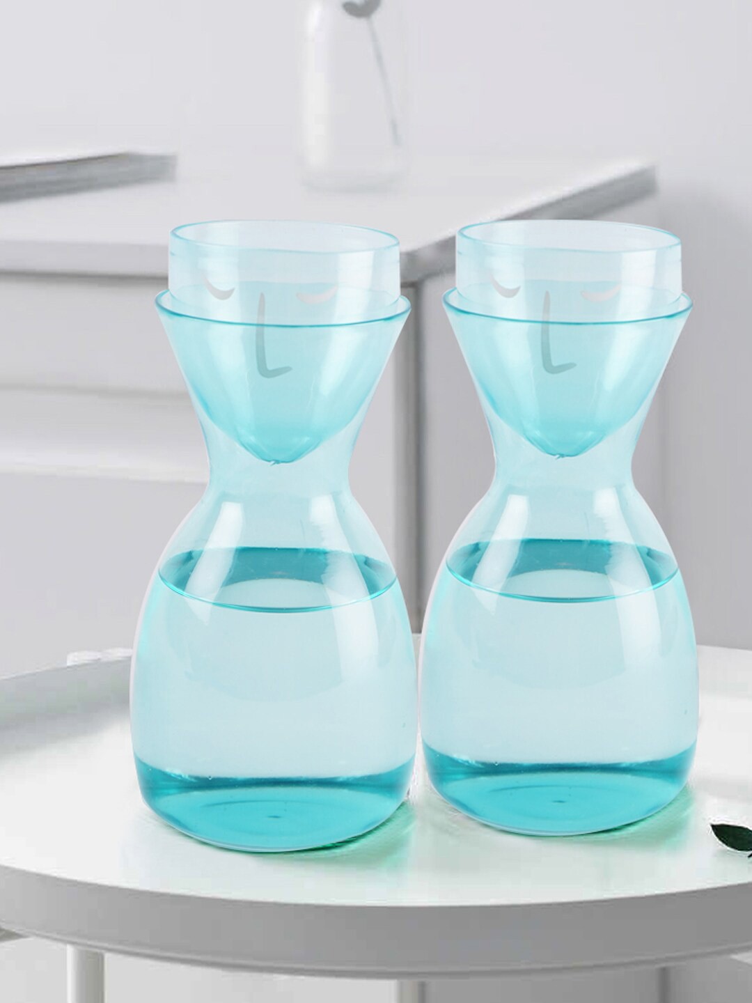 

THE ARTMENT Blue Set Of 2 Zen Face Decanters