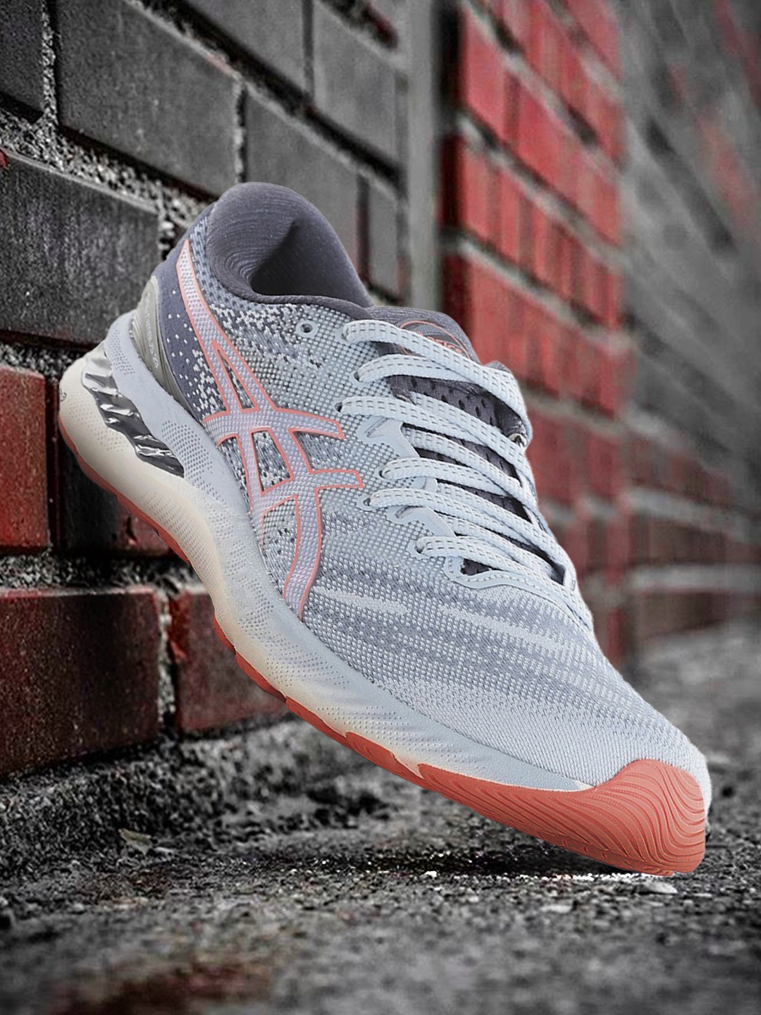 

ASICS Women Grey Gel-Nimbus 23 Non-Marking Running Shoes