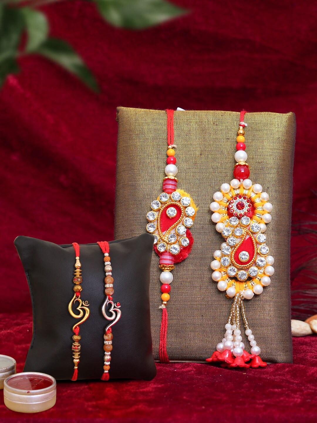 

TIED RIBBONS Set of 4 Bhaiya Bhabhi Rakhi Gift Set, Multi