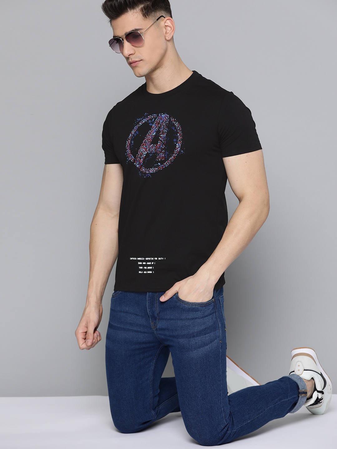 

Kook N Keech Marvel Men Black & Blue Avengers Print Pure Cotton T-shirt