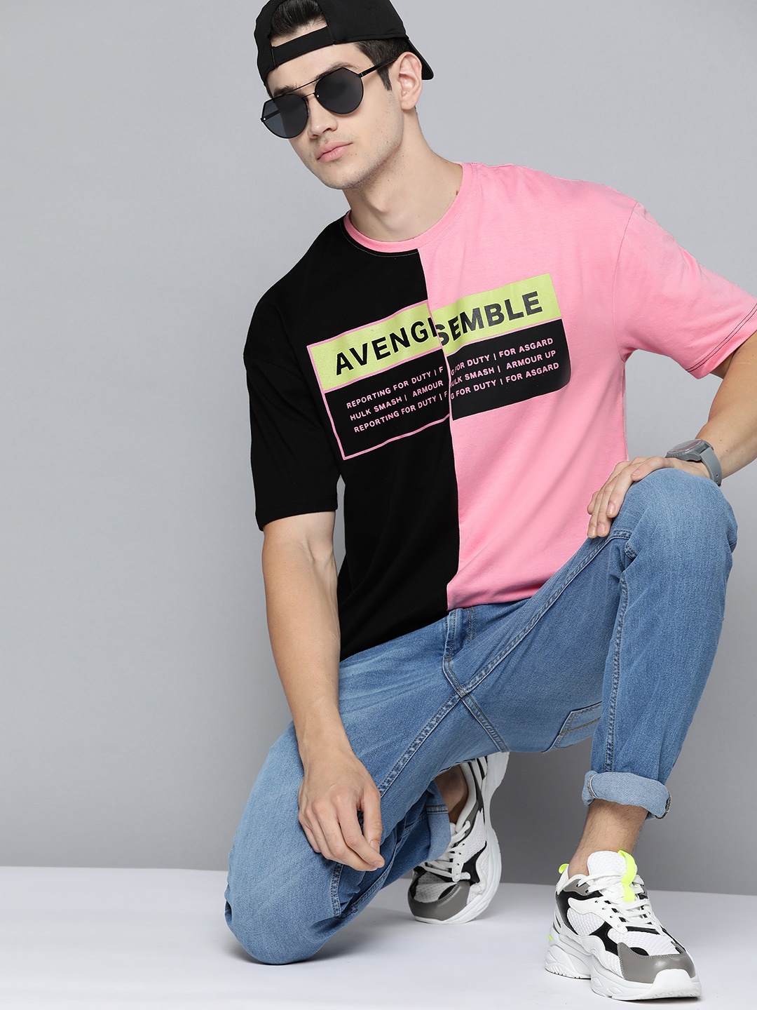 

Kook N Keech Marvel Men Black & Pink Colourblocked Avengers Printed Pure Cotton T-shirt