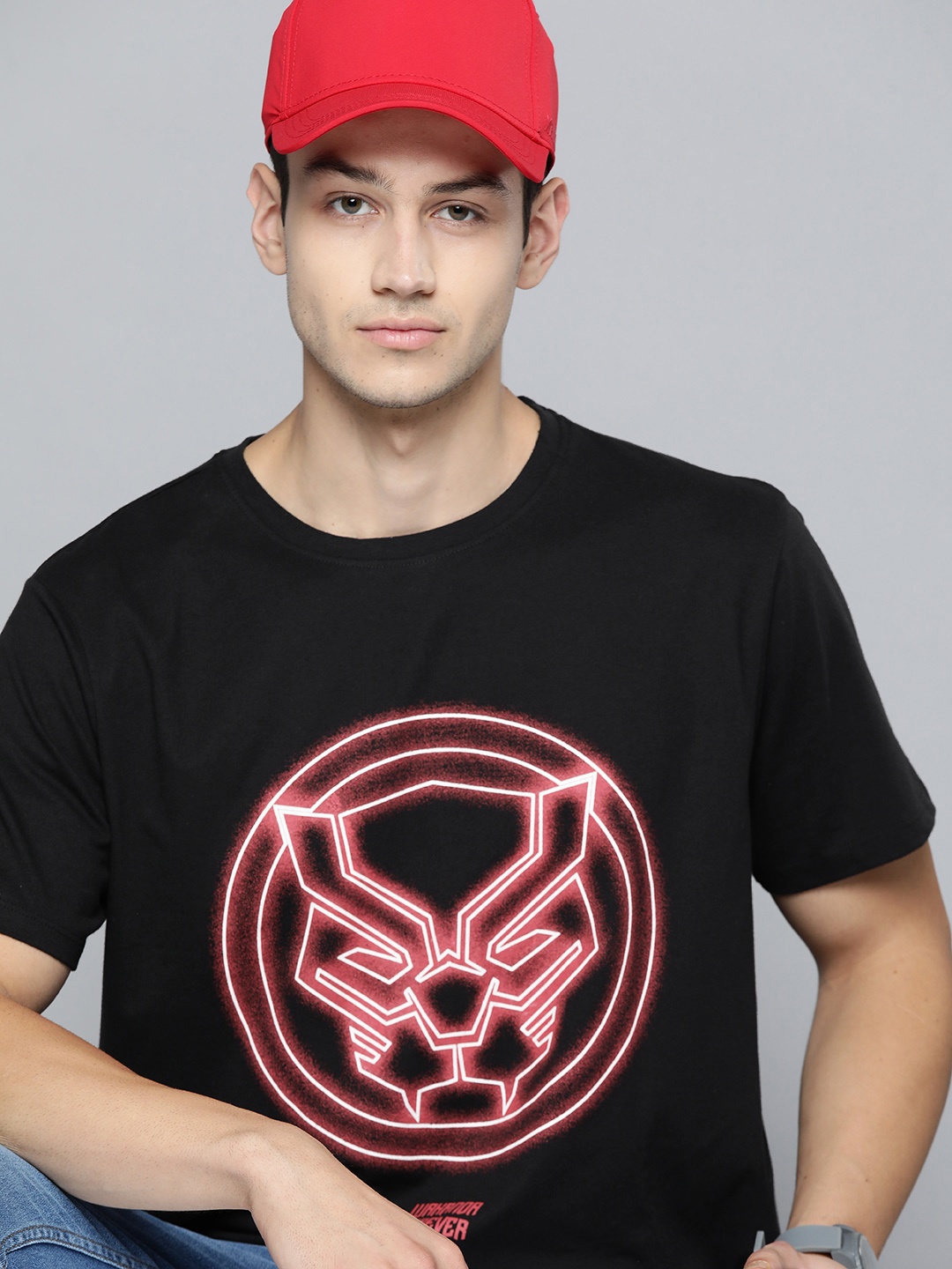 

Kook N Keech Marvel Men Black & Red Black Panther Graphic Printed Pure Cotton T-shirt