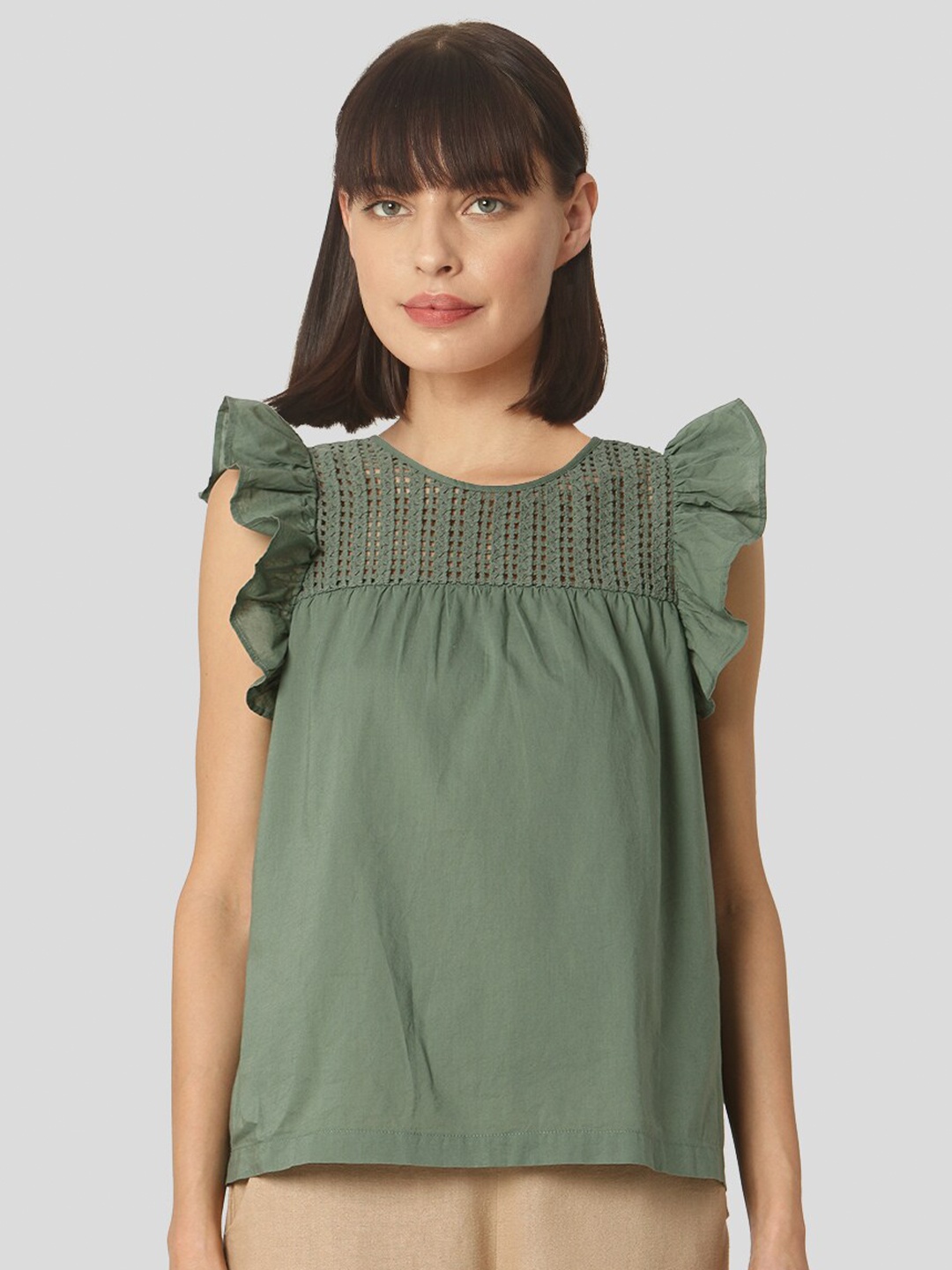 

Vero Moda Green Flutter Sleeve Regular Top