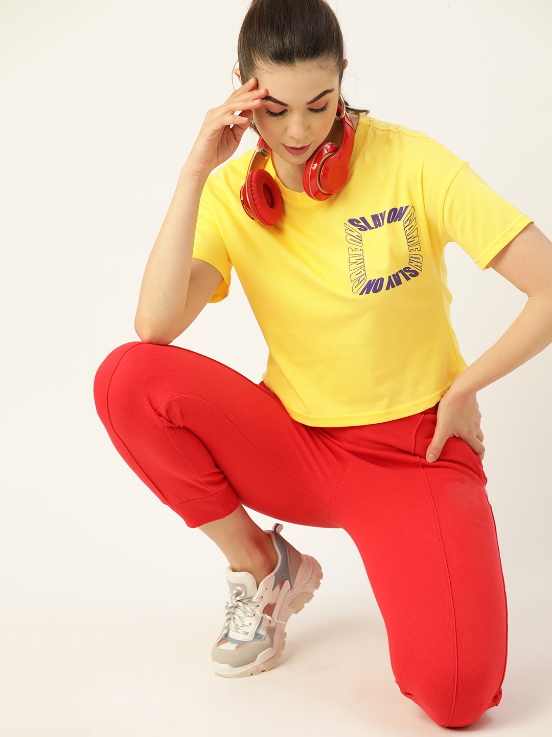 

DressBerry Women Yellow & Purple Pure Cotton Printed Drop-Shoulder Sleeves T-shirt