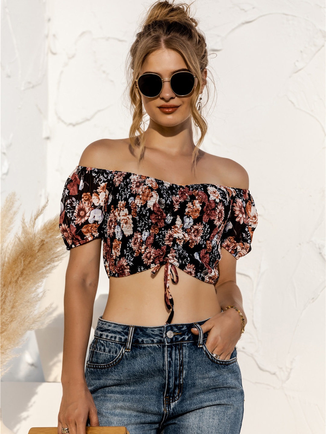 

URBANIC Black & Off White Floral Off-Shoulder Smocked Fitted Crop Top