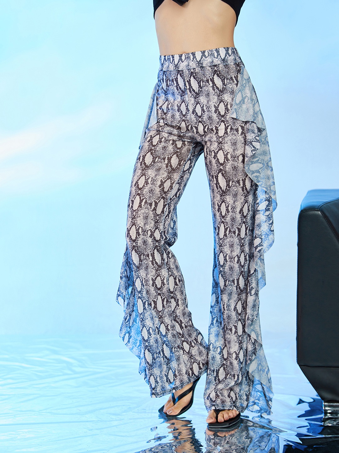 

URBANIC Women Black & Off-White Snakeskin Print Ruffle Trousers
