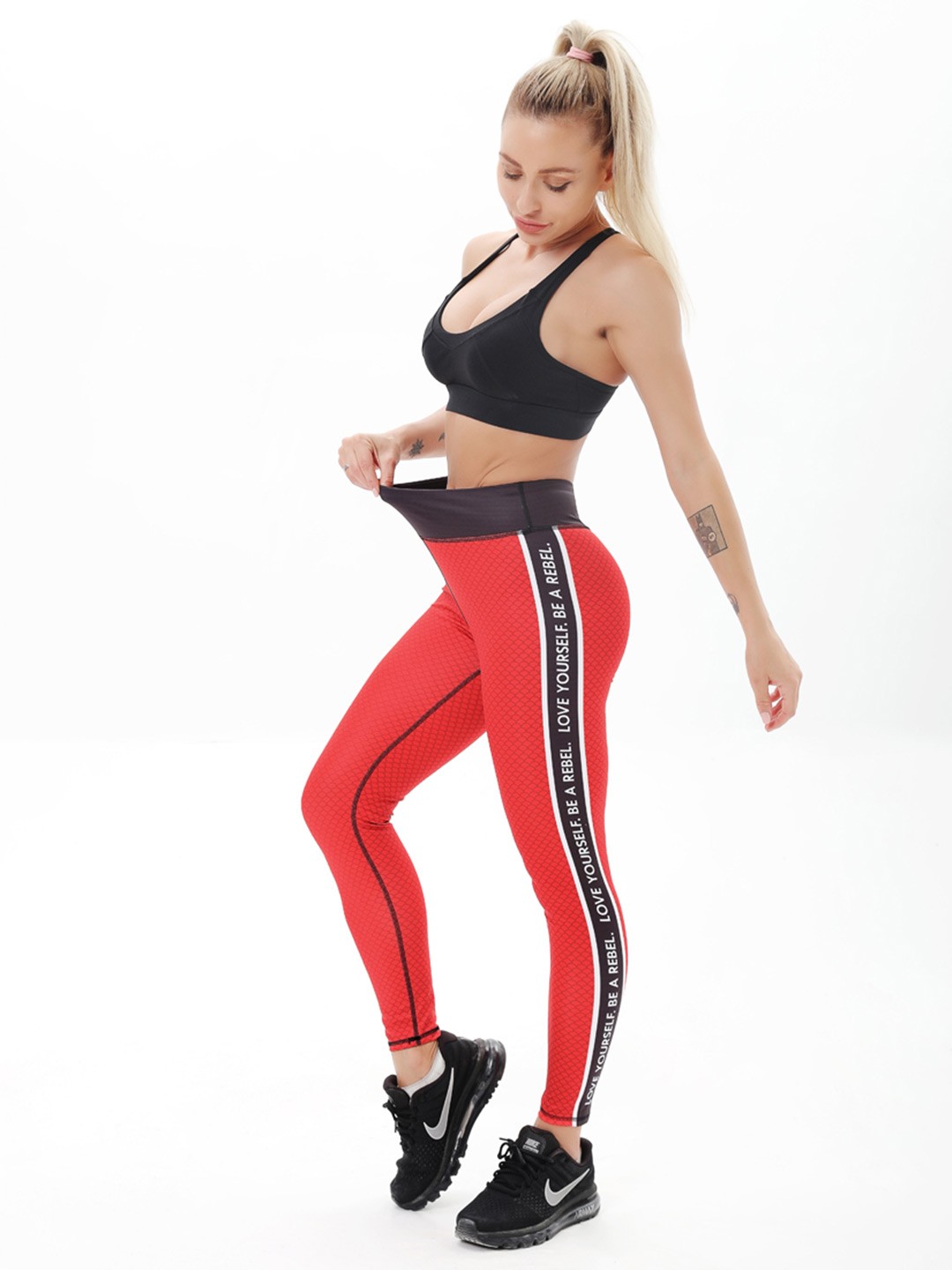 

URBANIC Women Red Slim Fit Printed Gym Tights