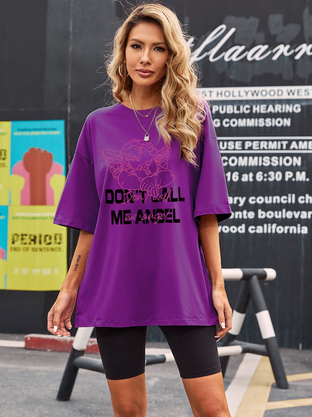 

URBANIC Women Purple Cotton Extra Relaxed Fit Printed Drop-Shoulder Sleeves T-shirt