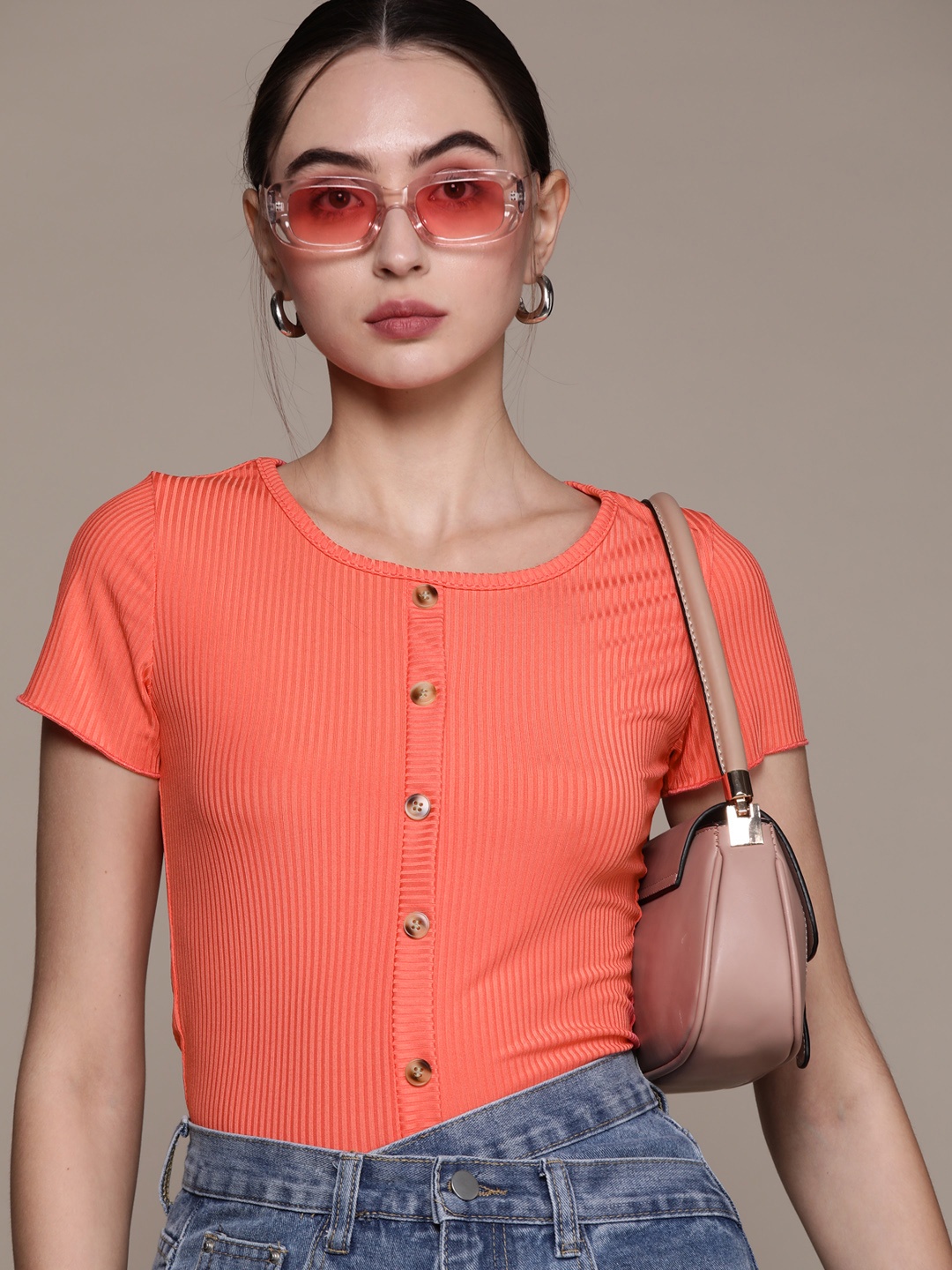 

URBANIC Peach-Coloured Ribbed Knitted Fitted Top