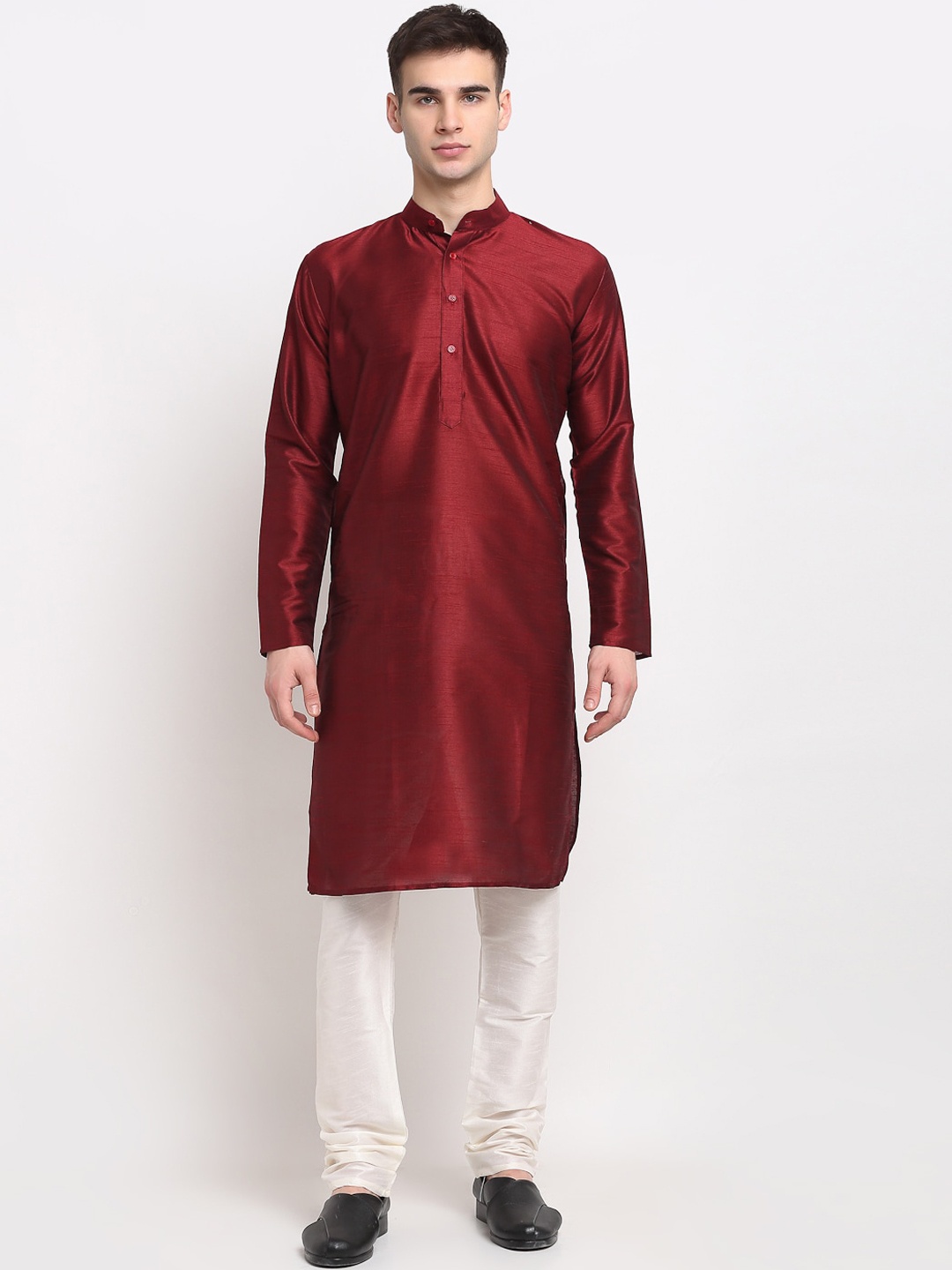 

Jompers Men Maroon Regular Dupion Silk Kurta with Churidar