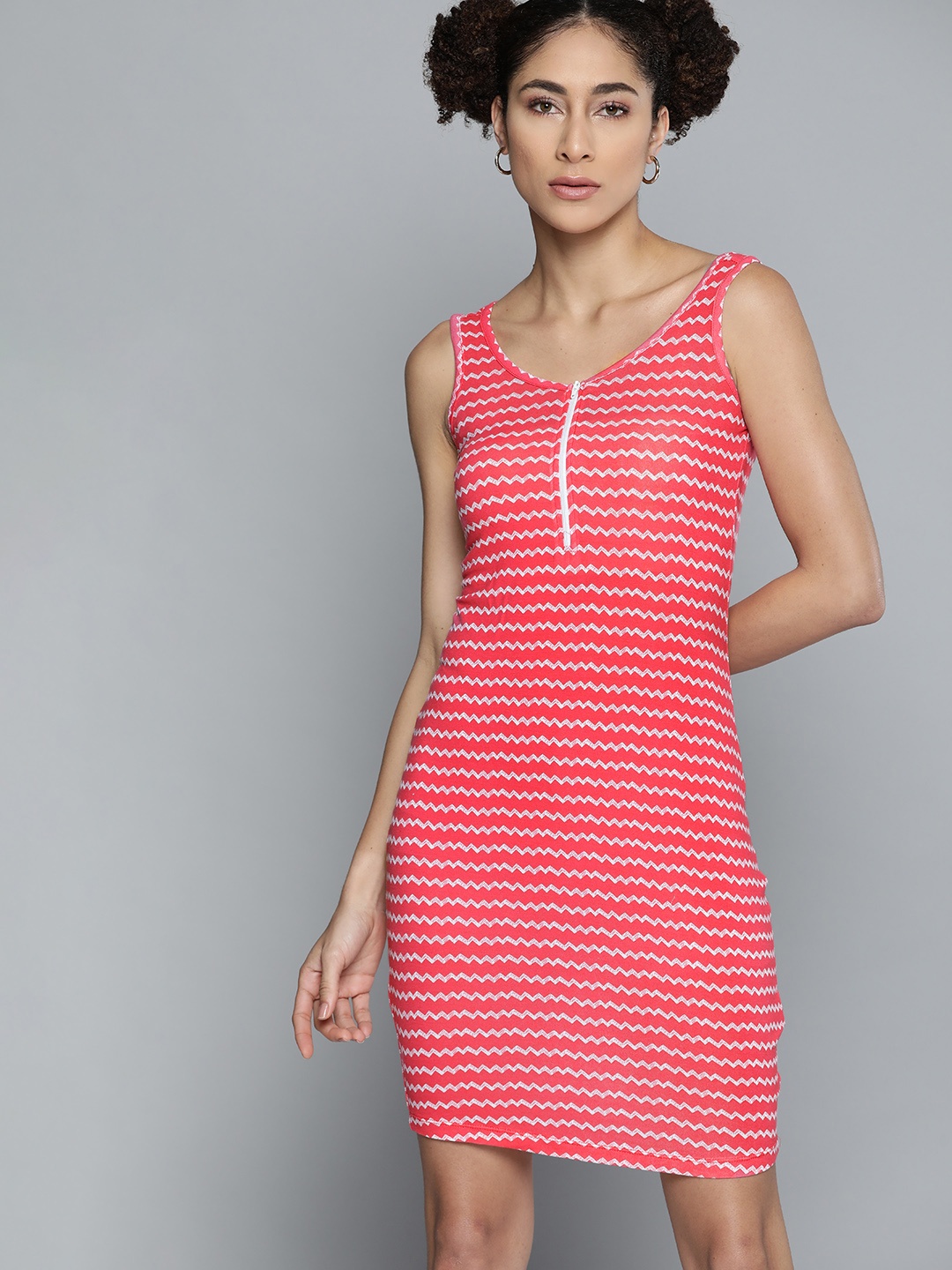 

Kook N Keech Coral Red & White Printed Bodycon Dress