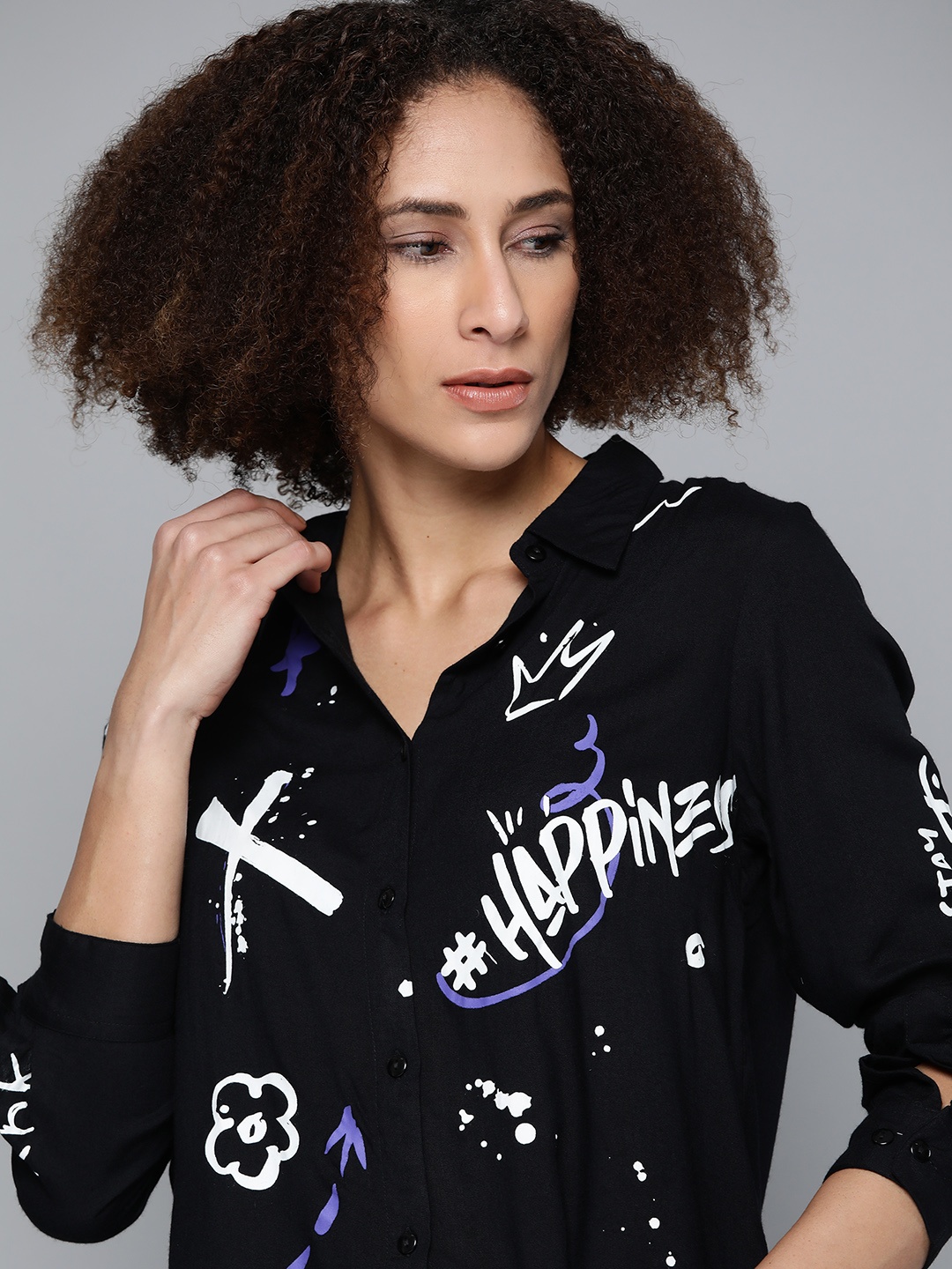 

Kook N Keech Women Black & White Typography Printed Pure Cotton Casual Shirt