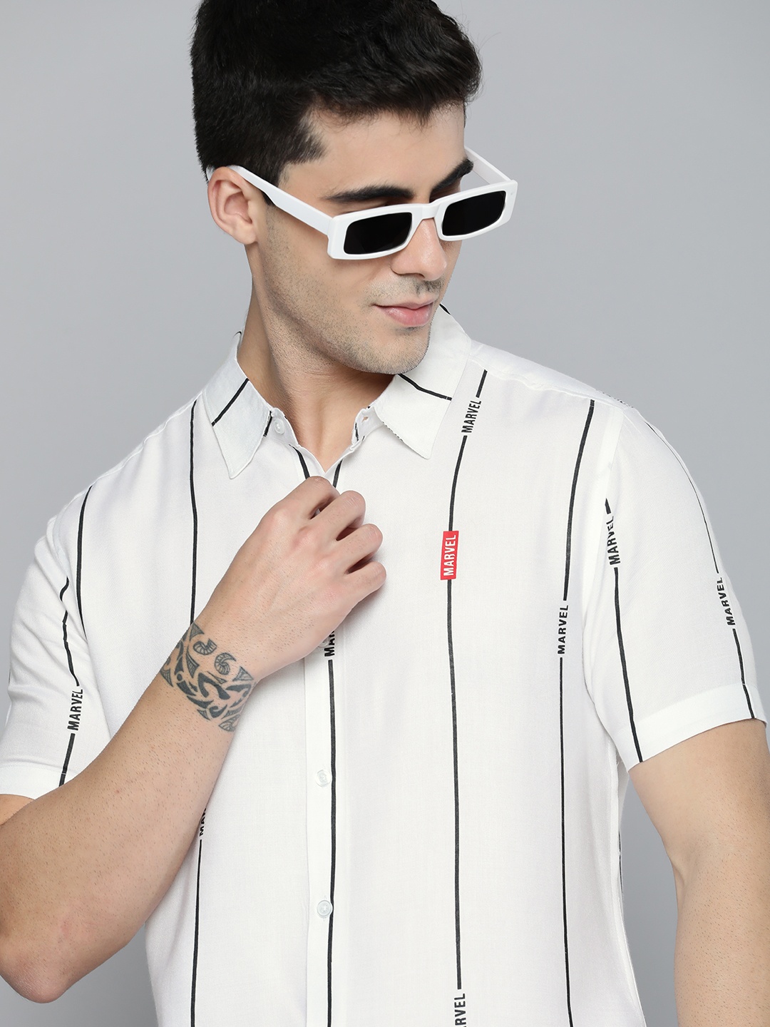 

Kook N Keech Marvel Men White Slim Fit Striped Casual Shirt
