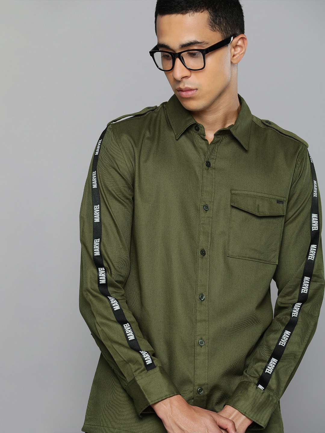 

Kook N Keech Marvel Men Olive Green Solid Pure Cotton Casual Shirt