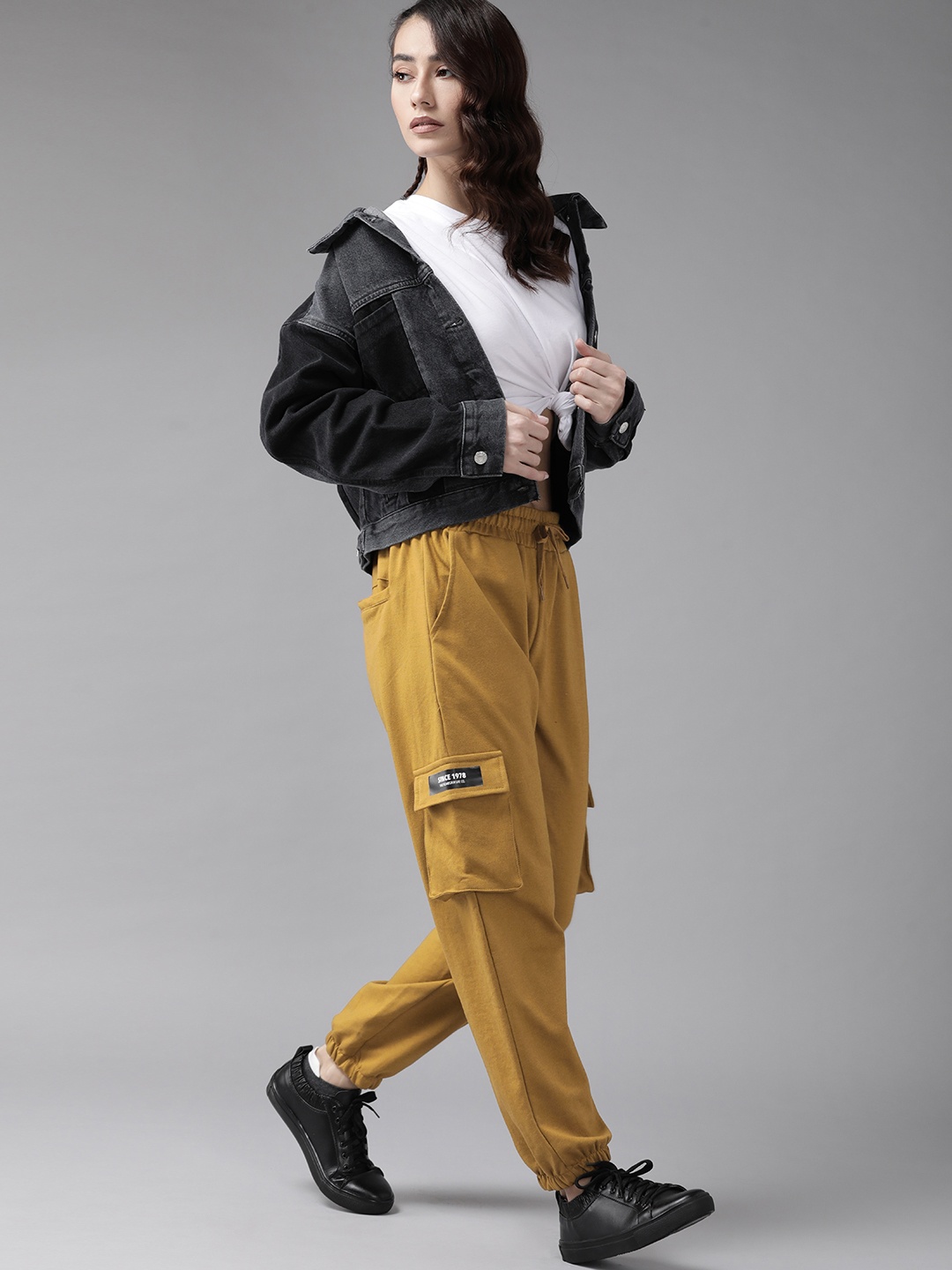 

Roadster Women Mustard Brown Solid Joggers