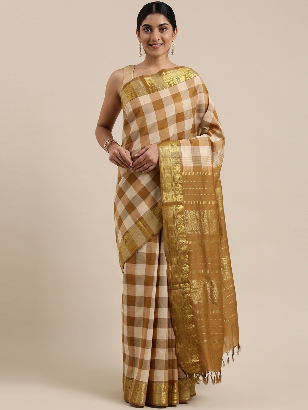 

The Chennai Silks Olive Green & Off White Checked Silk Cotton Maheshwari Saree