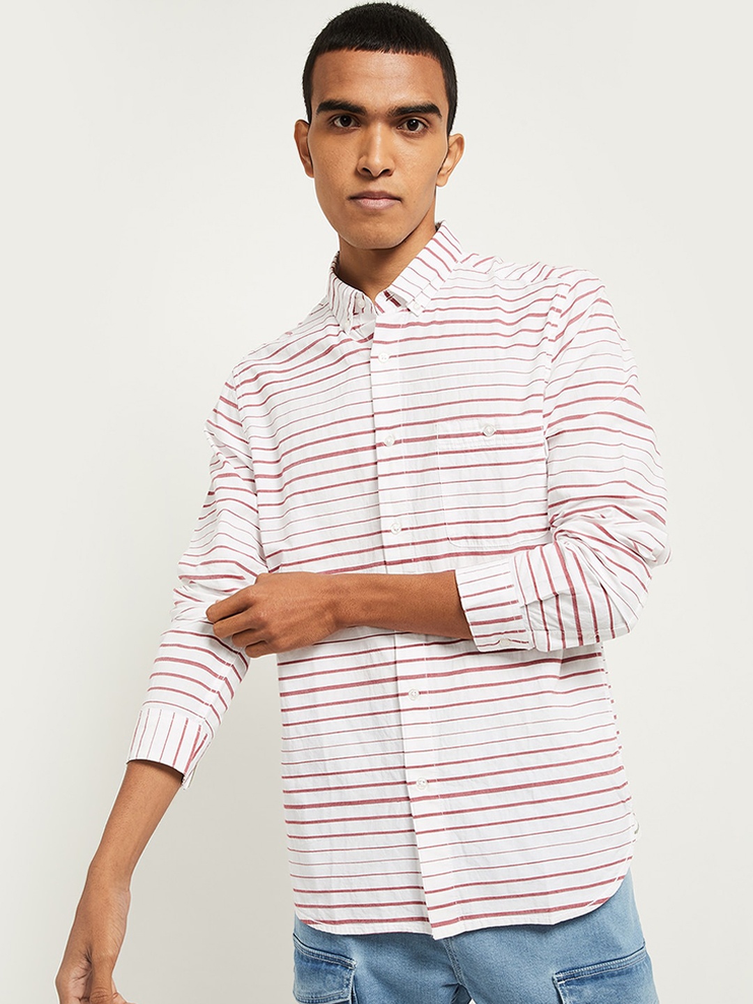 

max Men Red Horizontal Stripes Opaque Striped Casual Shirt