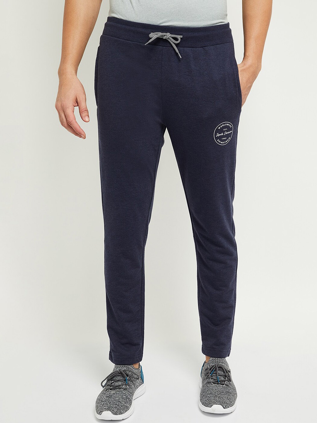 

max Men Navy Blue Solid Track Pants