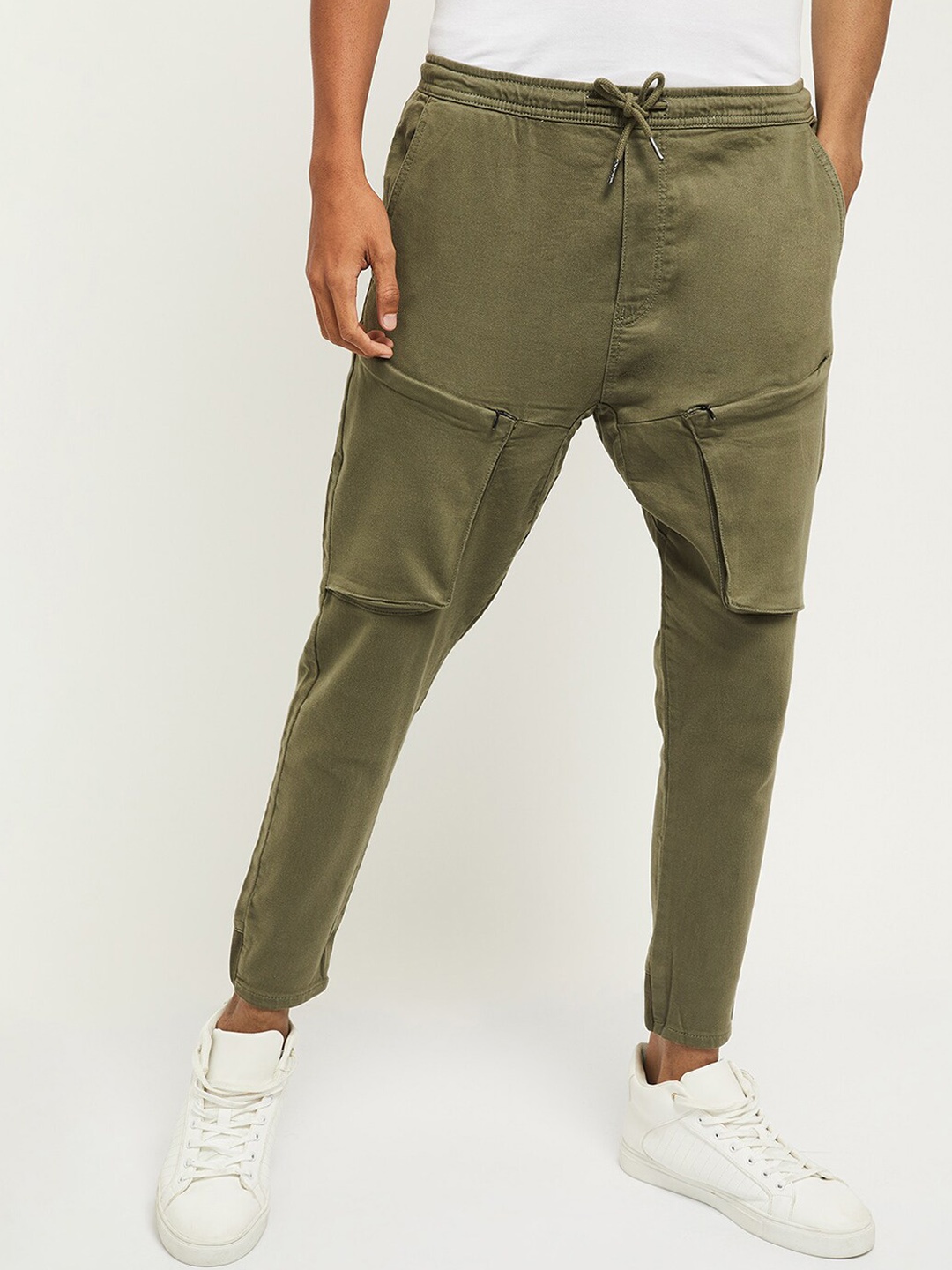 

max Men Olive Green Clean Look Stretchable Jeans