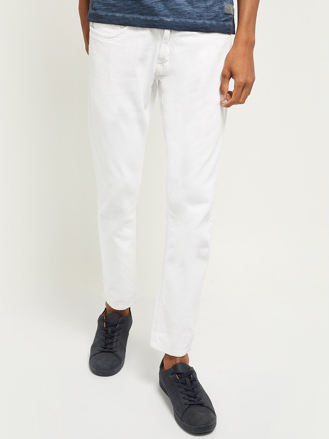 

max Men White Clean Look Stretchable Jeans