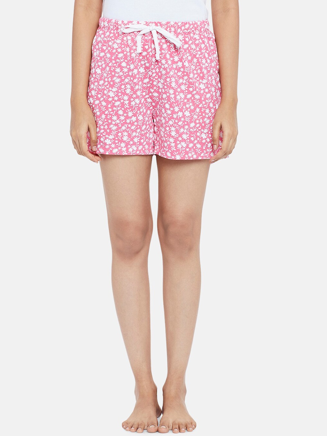 

Dreamz by Pantaloons Women Pink Floral Printed Regular Shorts