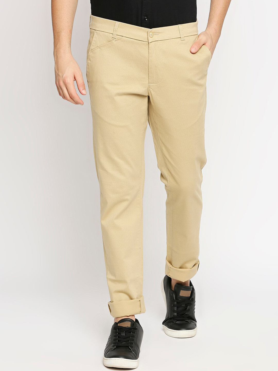 

Basics Men Khaki Tapered Fit Trousers