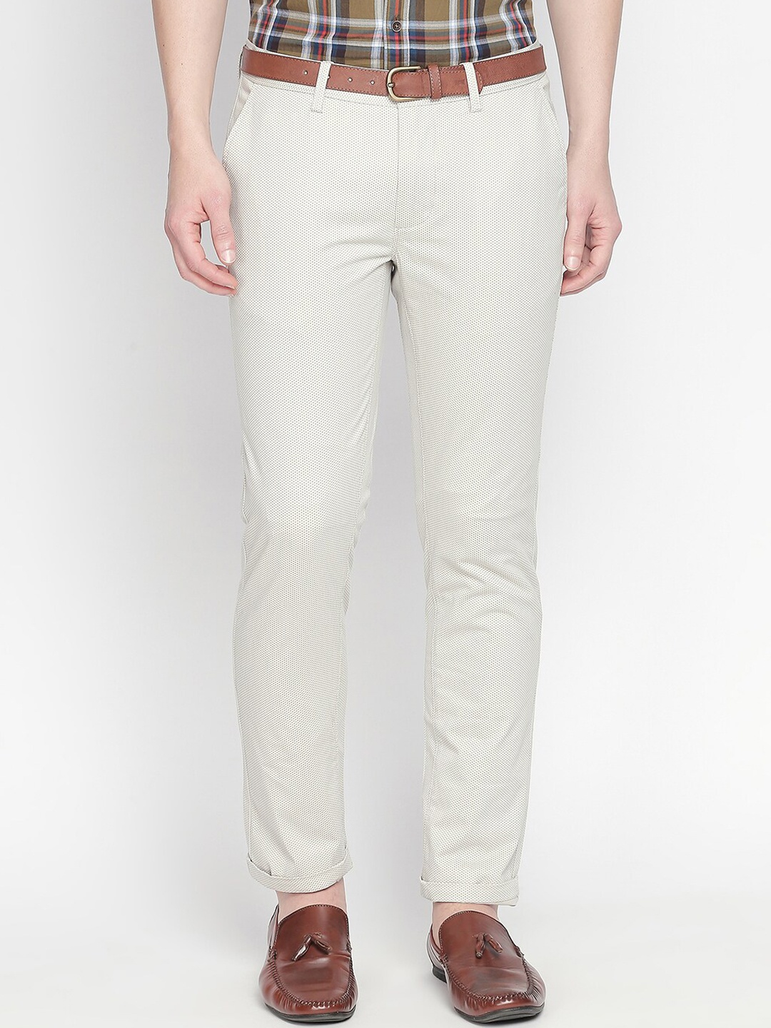 

Basics Men Beige Tapered Fit Trousers