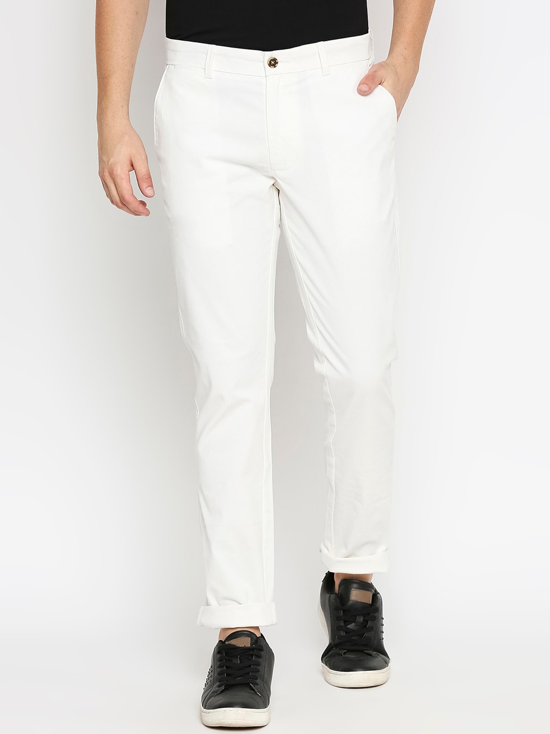 

Basics Men White Tapered Fit Trousers