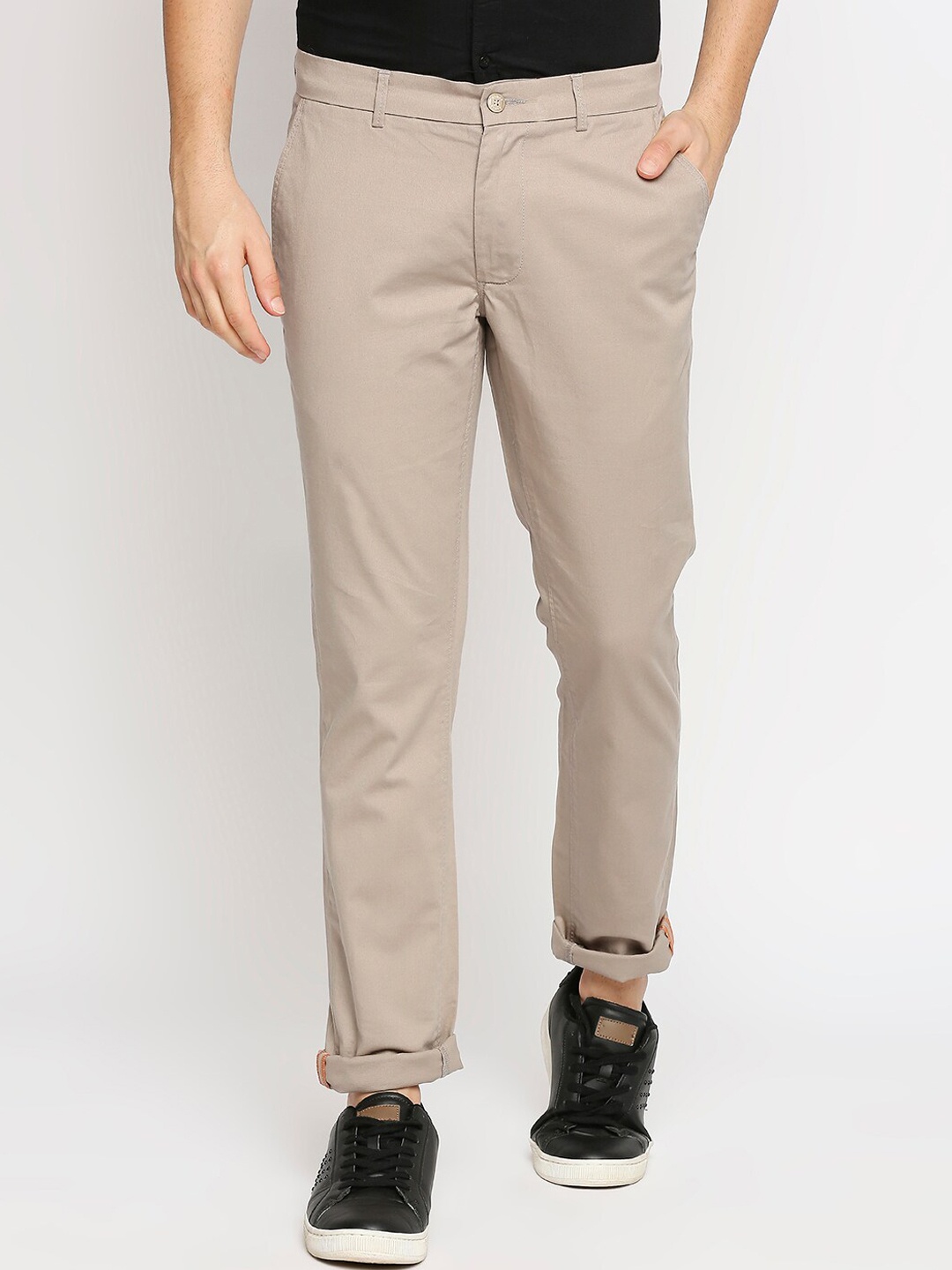 

Basics Men Beige Tapered Fit Chinos Trousers