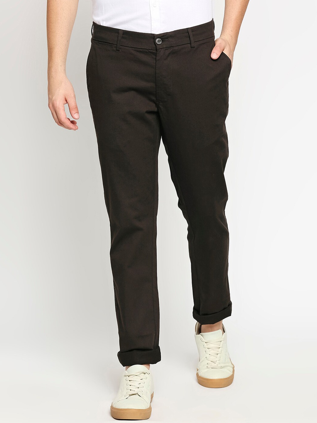 

Basics Men Brown Tapered Fit Trousers