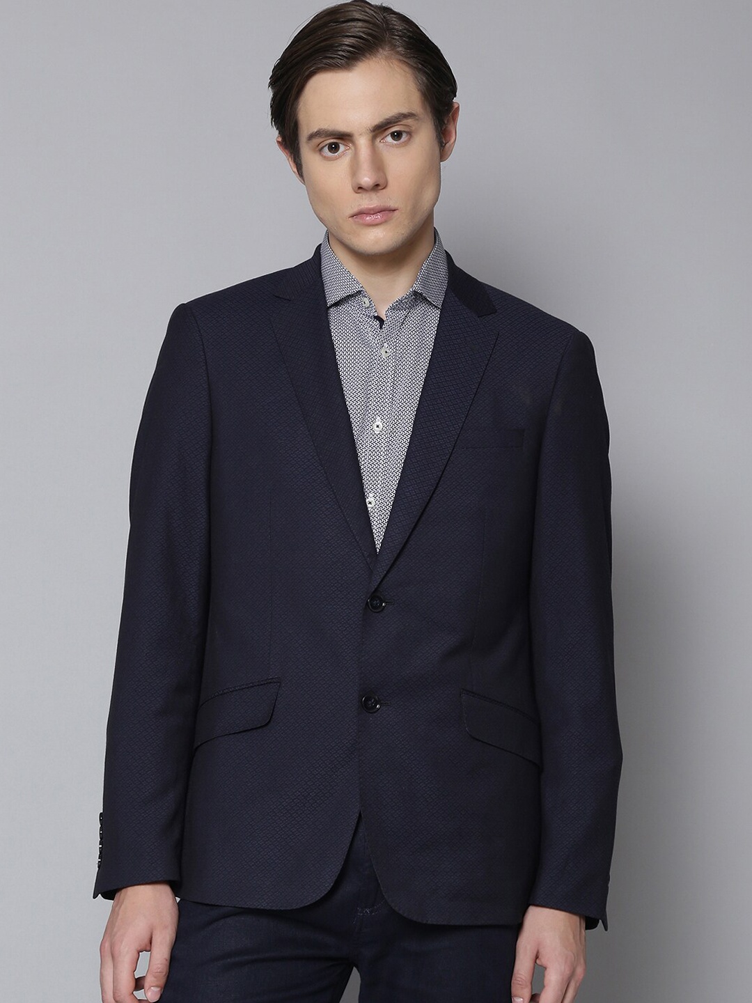 

Bruun & Stengade Navy Blue Notched Lapel Blazers