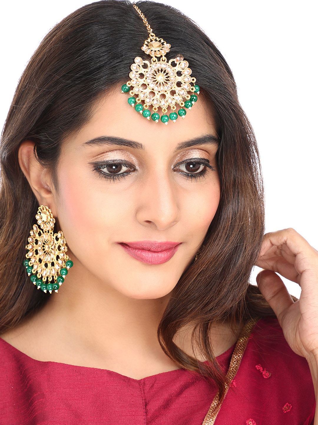 

Yellow Chimes Gold-Plated Green & White Kundan-Studded & Pearl Beaded Handcrafted Jewellery Set