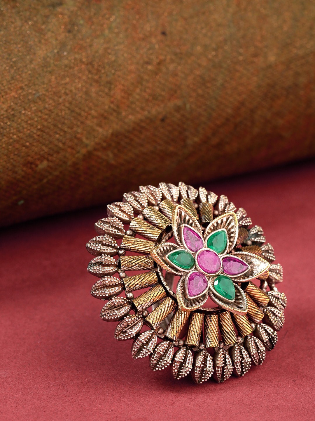 

Priyaasi Pink & Green Gold-Plated Ruby & Emerald Studded Handcrafted Finger Ring