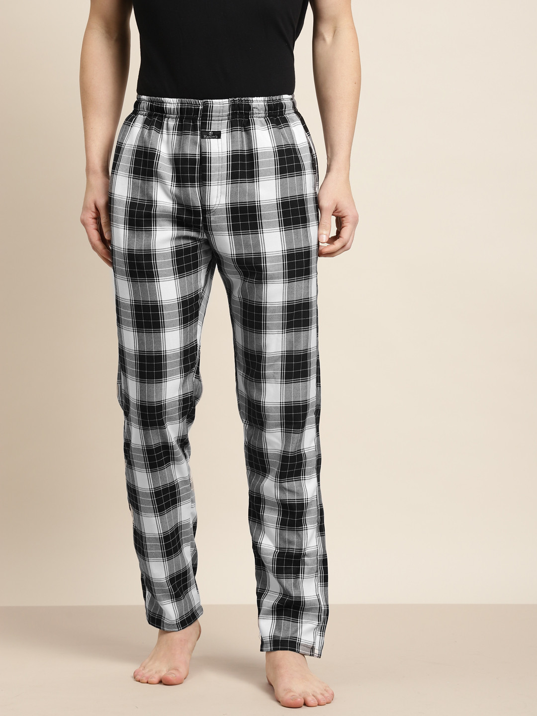 

Hancock Men White & Black Checked Cotton Comfort Fit Lounge Pants
