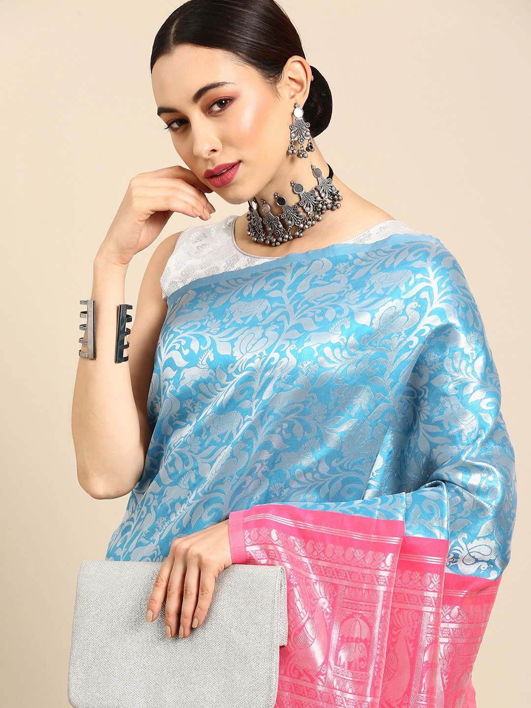 

Anouk Sea Green & Peach-Coloured Woven Design Zari Silk Blend Banarasi Saree