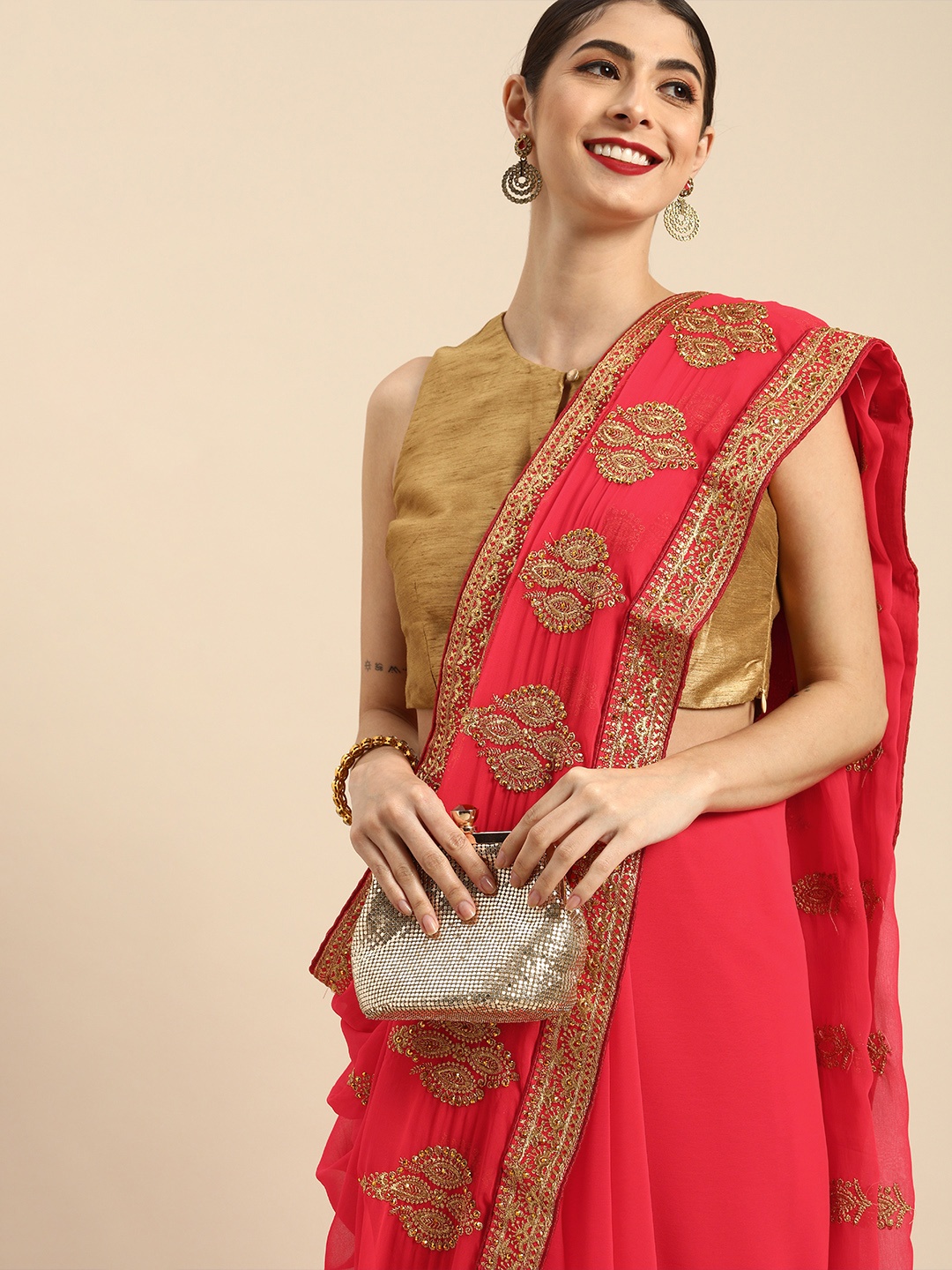 

Anouk Coral Red & Golden Woven Design Maheshwari Saree