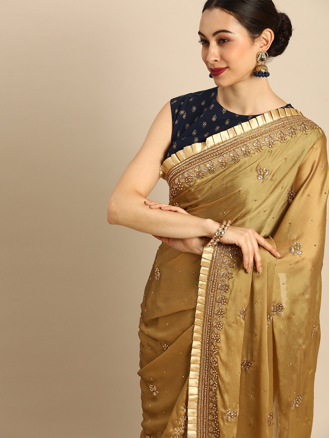 

Anouk Golden Floral Embroidered Tussar Saree, Gold