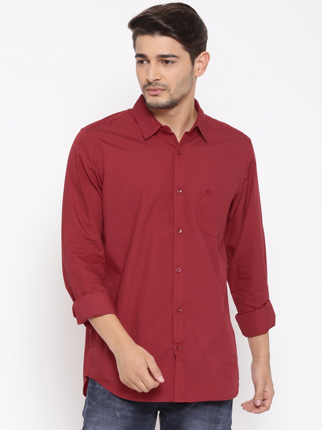 

United Colors of Benetton Men Maroon Solid Casual Shirt