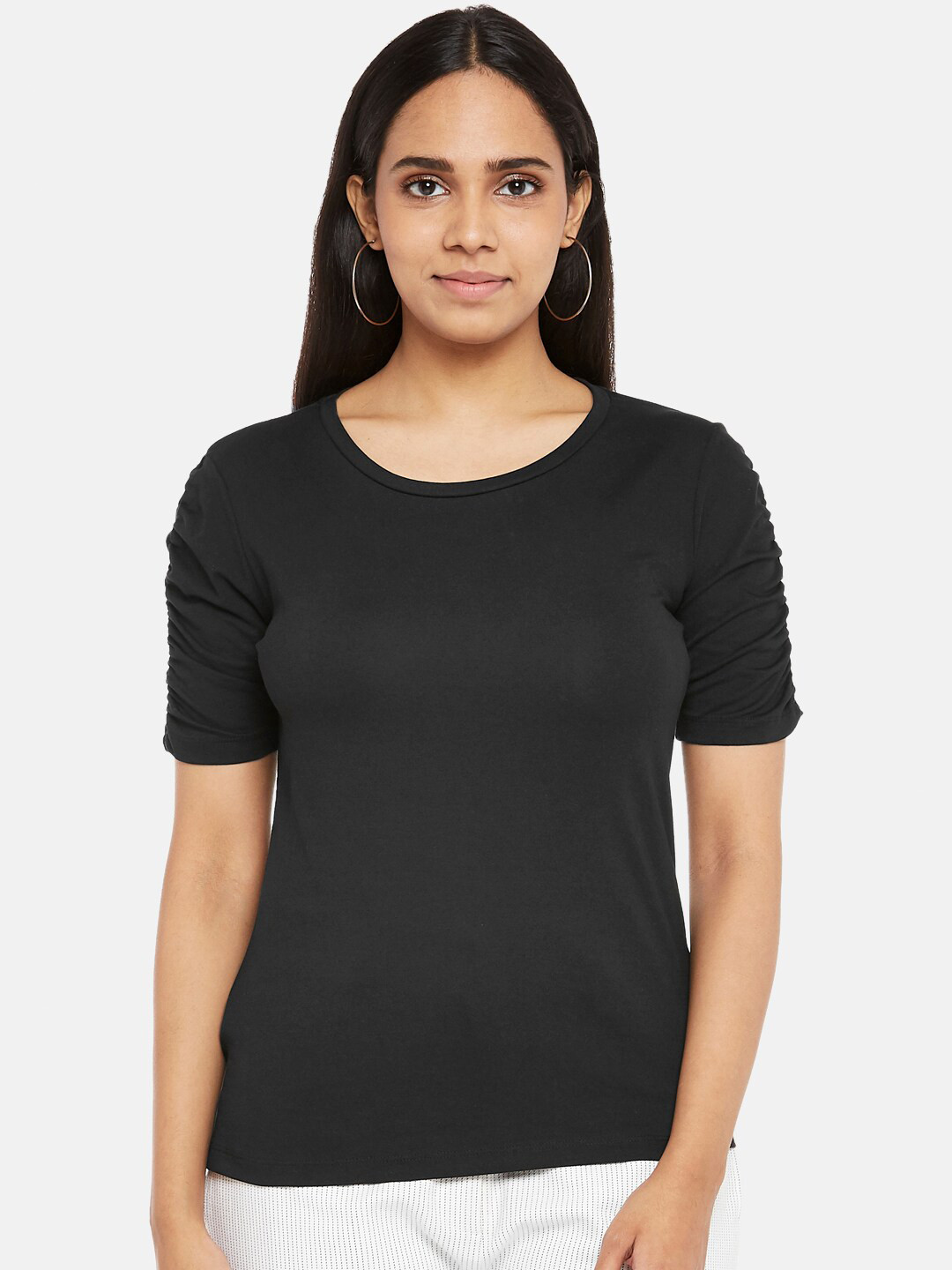 

Honey by Pantaloons Black Regular Top