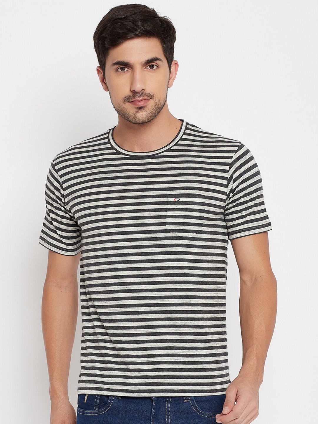 

NEVA Men Grey Striped Pockets T-shirt