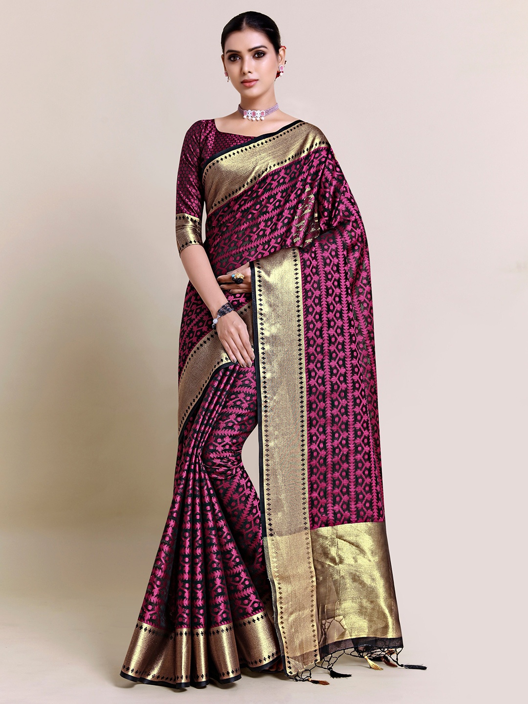 

MIMOSA Magenta & Black Kalamkari Zari Art Silk Banarasi Saree