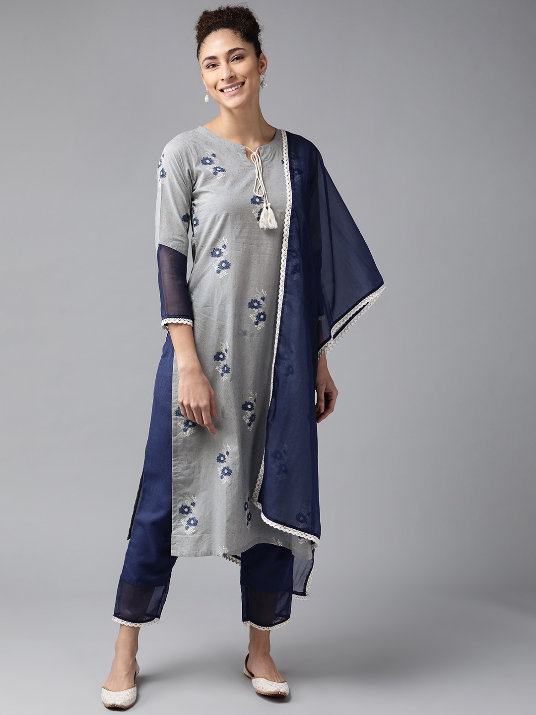 

Indo Era Women Grey & Blue Floral Printed Regular Kurta with Trousers & Dupatta