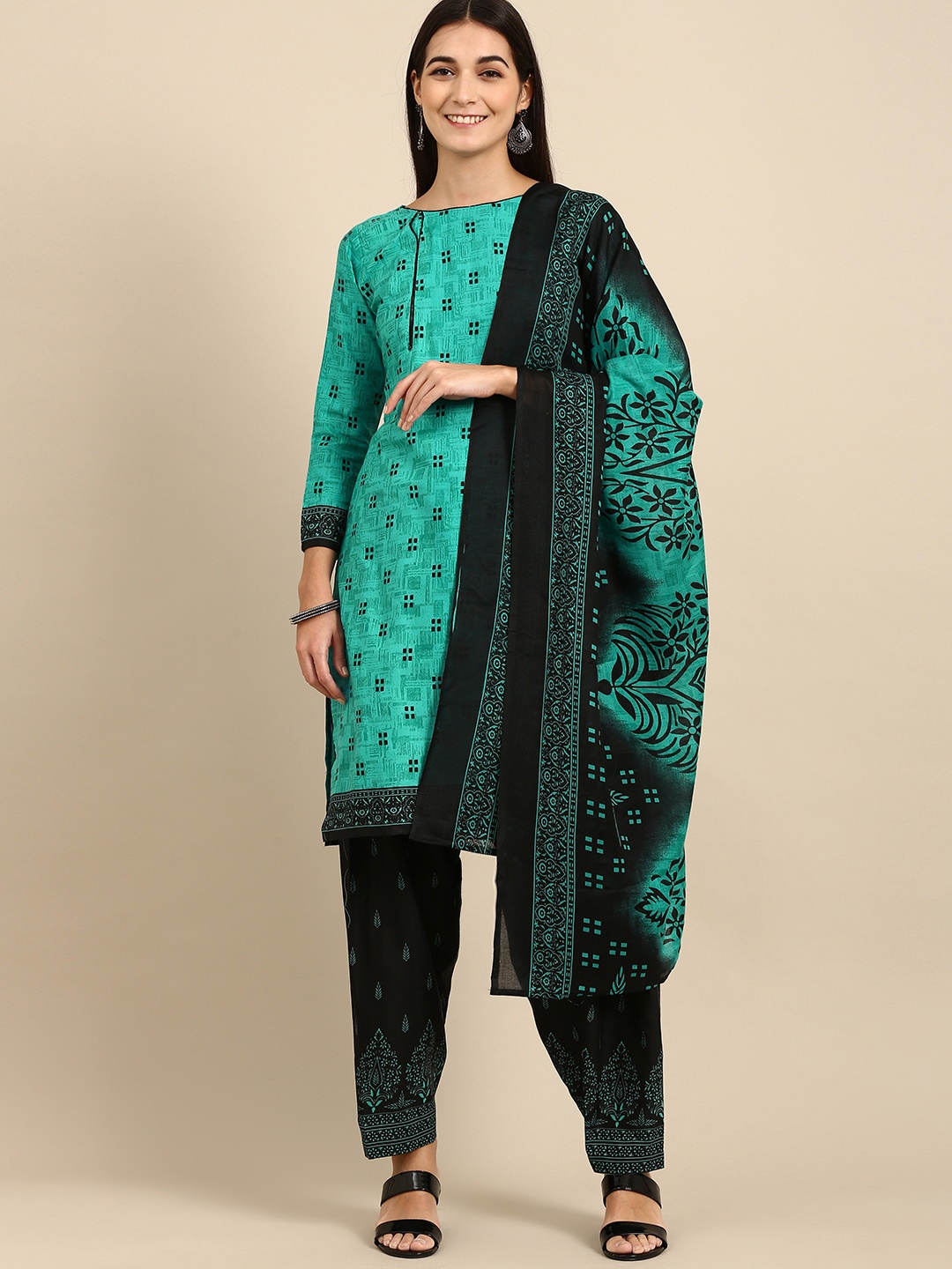 

Rajnandini Green & Black Printed Unstitched Dress Material